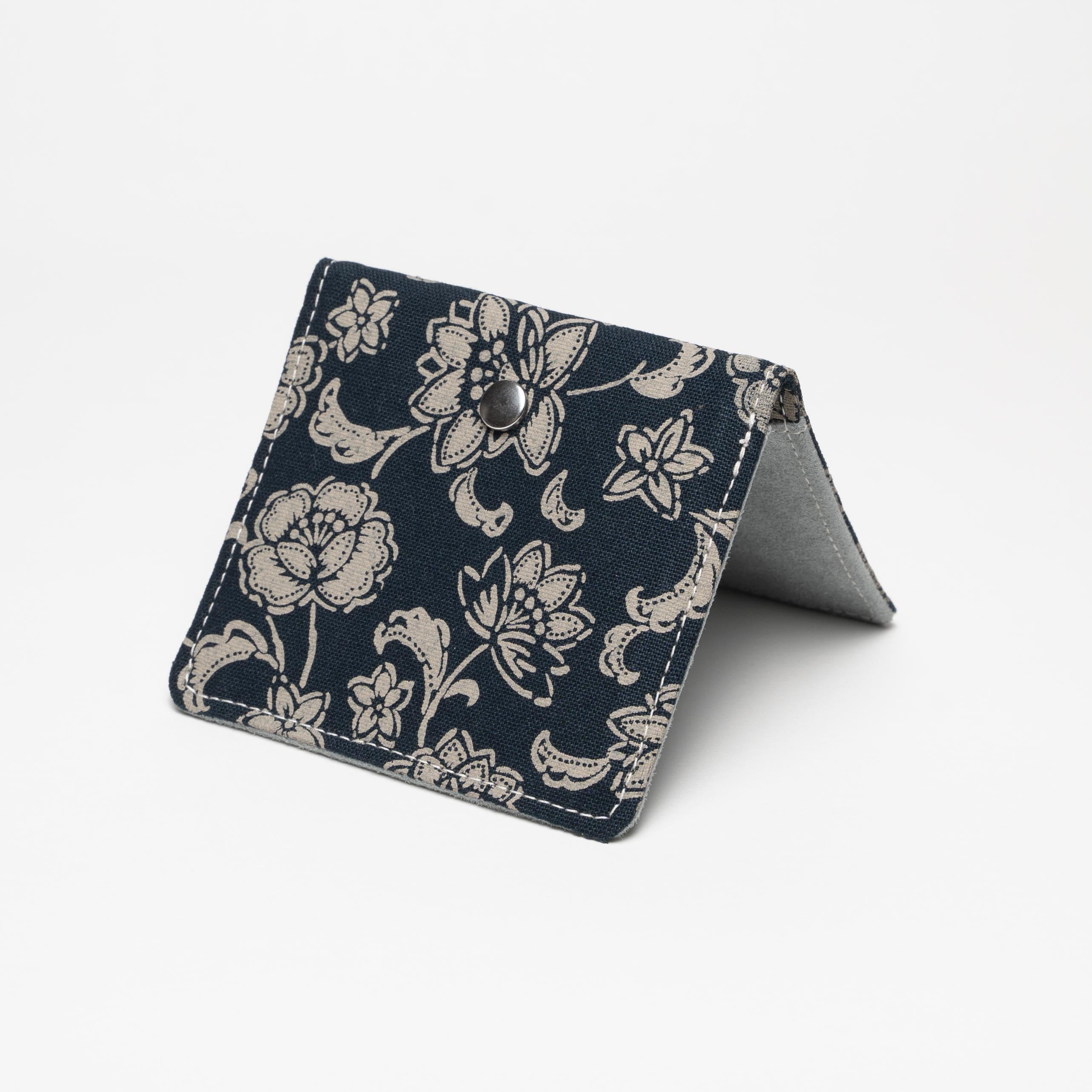 Card Holder - Cotton - Traditional Pattern